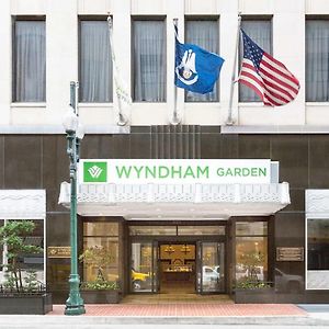 Wyndham Garden Baronne Plaza